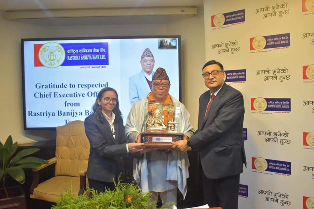 ८ वर्षे कार्यकाल पूरा गरी राष्ट्रिय वाणिज्य बैंकबाट बिदा भए सिइओ श्रेष्ठ