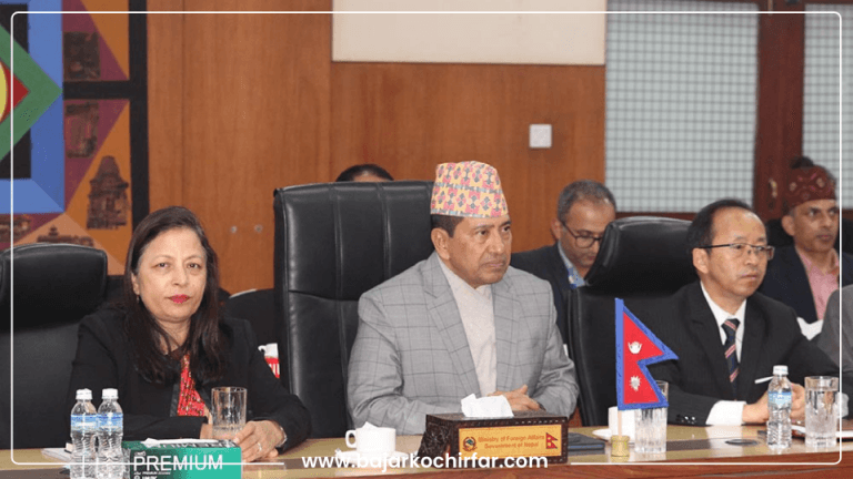 वैदेशिक रोजगार मागपत्रको प्रमाणीकरण साउनदेखि अनलाइन अनिवार्य हुने- परराष्ट्रमन्त्री श्रेष्ठ