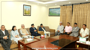 प्रधानमन्त्री प्रचण्ड र कांग्रेस सभापति देउवा एउटै कार्यक्रममा सँगै