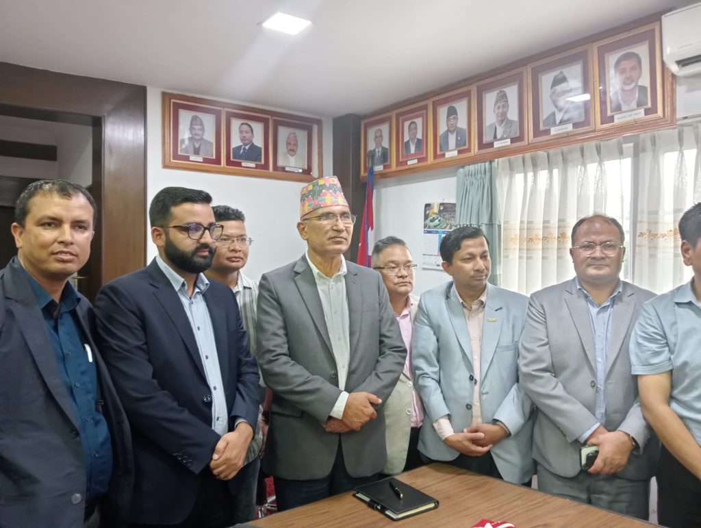 अर्थमन्त्री भेटेपछि ब्रोकरहरु उत्साहित