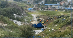सौर्य एयरलाइन्सको विमान दुर्घटना: पाइलटलाई अस्पताल लगियो, उद्धारकार्य जारी