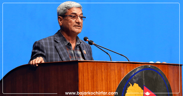 प्रचण्डलाई लेखकको कटाक्ष– प्रतिपक्षमा राख्नुपर्ने नेतालाई प्रधानमन्त्री बनाइएछ