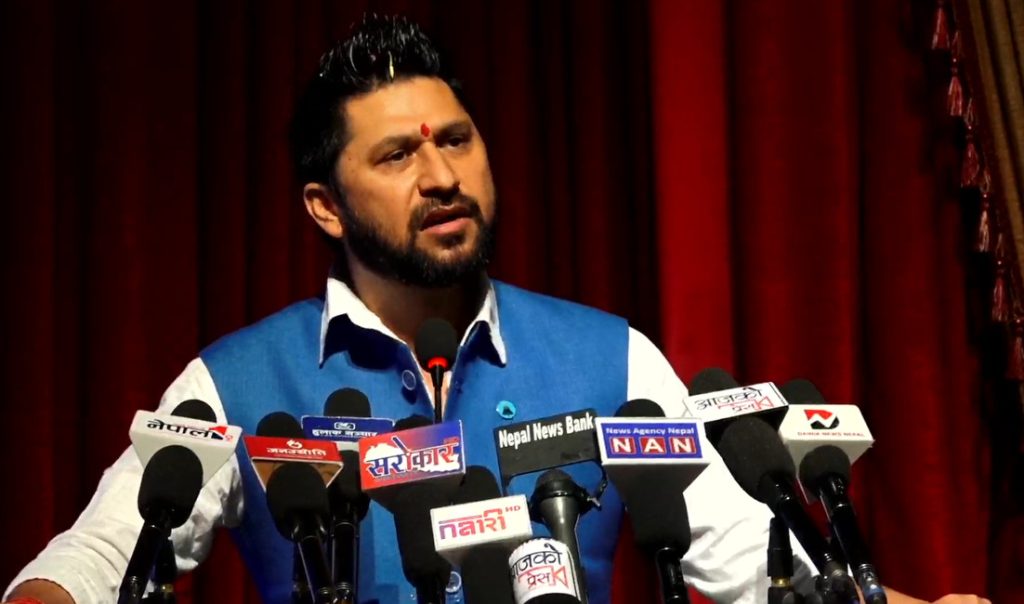 गगनलाई रविको जवाफः ‘प्रणाम छ भन्नुभएको रहेछ, मेरो पनि प्रणाम’