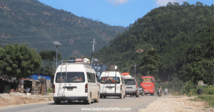 झ्याप्ले खोलामा अवरुद्ध सडक खुलेयता १७ सय सवारी काठमाडौँ भित्रिए