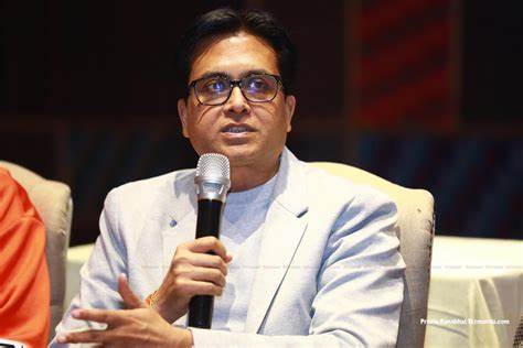 निजीलगानी आकर्षित गर्न परियोजना स्वीकृति प्रक्रियालाई व्यवस्थित गरौ – परिसंघ अध्यक्ष ‘अग्रवाल ‘