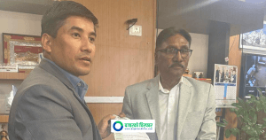 वैदेशिक रोजगारमा जाने नेपाली कामदारहरूको हवाई भाडा महँगो भएको भन्दै व्यवसायी संघले बुझाए ज्ञापनपत्र