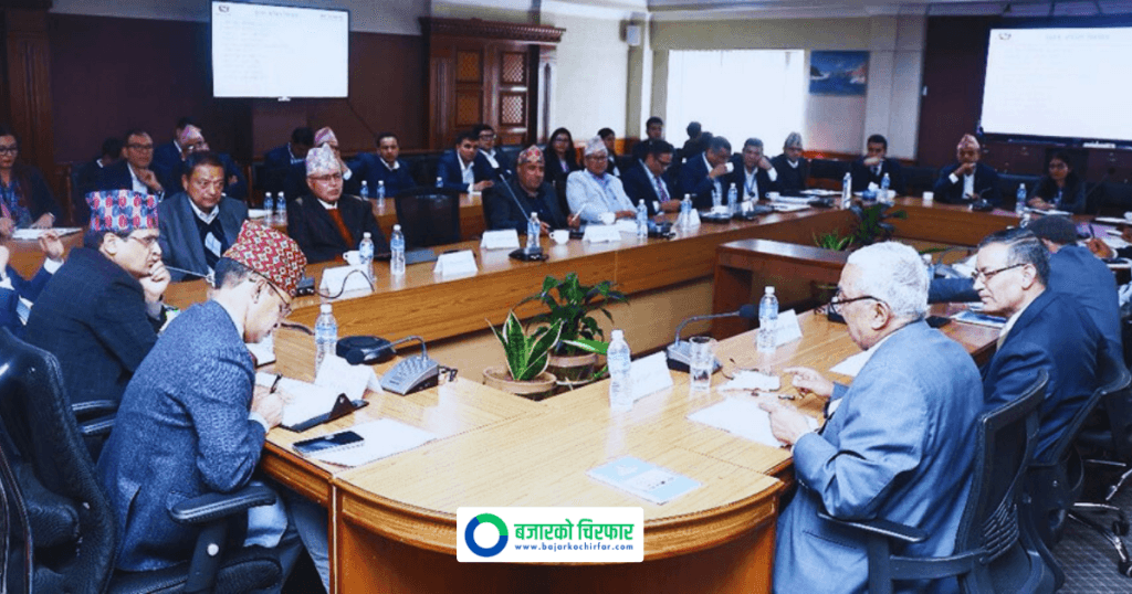 अर्थतन्त्र सुधारबारे अर्थ मन्त्रालयले गर्यो पूर्व अर्थसचिवहरुसँग छलफल, पूँजीबजारलाई व्यवस्थित गर्नुपर्ने सुझाव