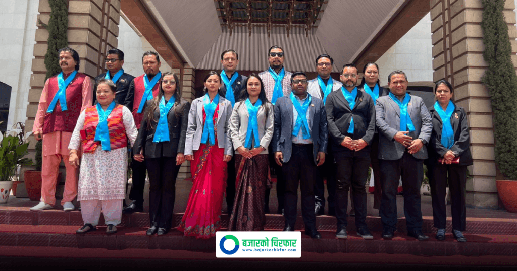 रास्वपाका सांसदहरू किन निलो रिबन लगाएर पुगे संसद् भवन ?