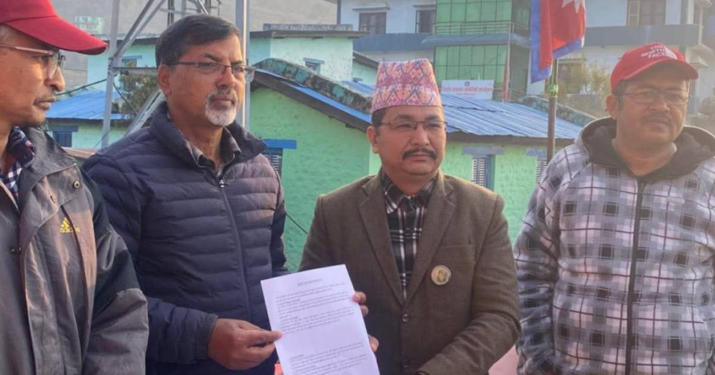 जनार्दन शर्मालाई उज्यालो नेपाल पार्टीको साथ: केसीले उम्मेदवारी फिर्ता लिएर गरे समर्थनको घोषणा
