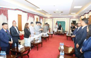 निर्वाचन आयोगले राष्ट्रपतिलाई चुनावी नतिजा बुझायो, अब नयाँ सरकार गठनको प्रक्रिया सुरु हुने