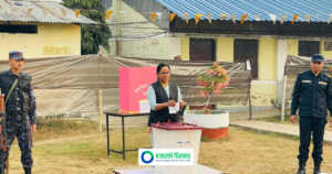 निर्वाचन अपडेट : मतदानपछि रेनु दाहाल: ‘म धेरै उत्साहित र खुसी छु, हतारमा निर्णय गरेर फुर्सदमा पछुताउने नहोस् ’