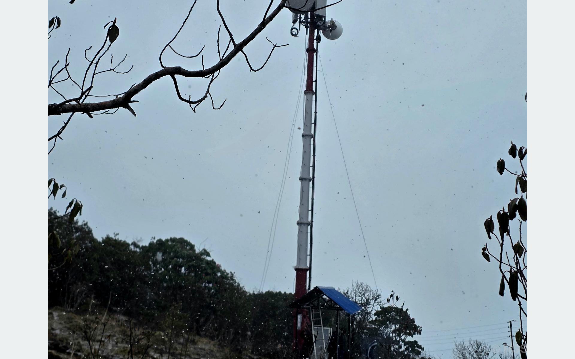 202605050929 8e3ad374 39c2 4cd1 8958 21928284d0f9 medium https://bajarkochirfar.com/4g-service-now-operational-in-pathibhara-temple-area | %tags