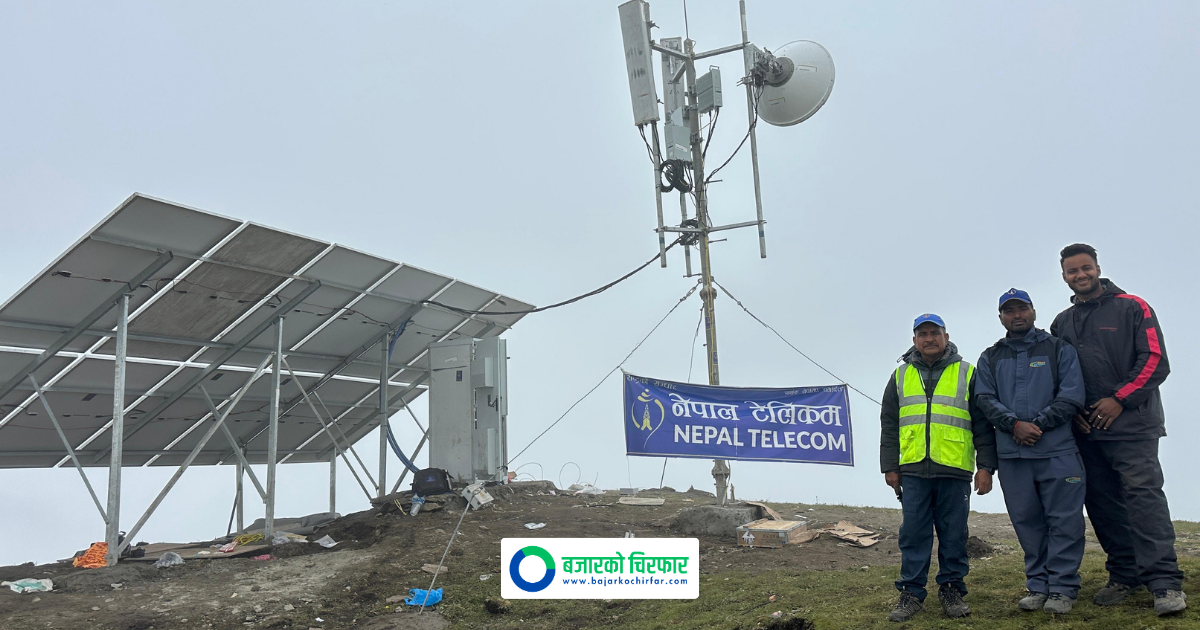 हेलिकप्टरबाट सामान पुर्‍याएर बडीमालिकामा सुरु भयो फोर–जी र इन्टरनेट
